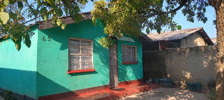 3 BED HOUSE ON 200SQM - ZENGEZA 1, CHITUNGWIZA